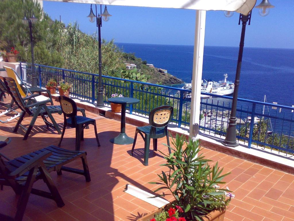 Sogni Nel Blu Aparthotel *