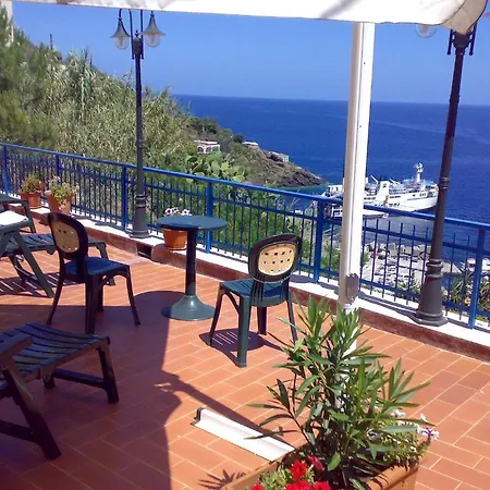 Sogni Nel Blu Aparthotel Isola di Ustica Exterior photo