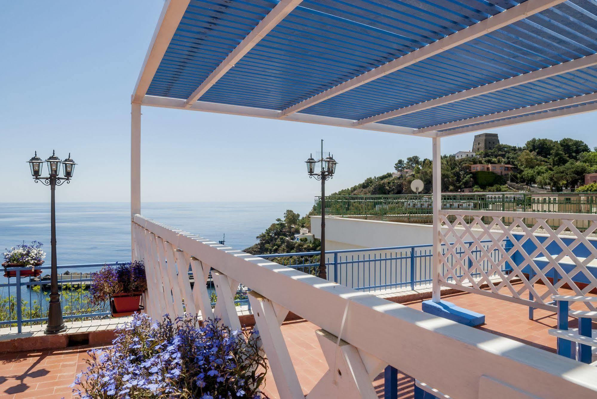 Aparthotel Sogni Nel Blu *